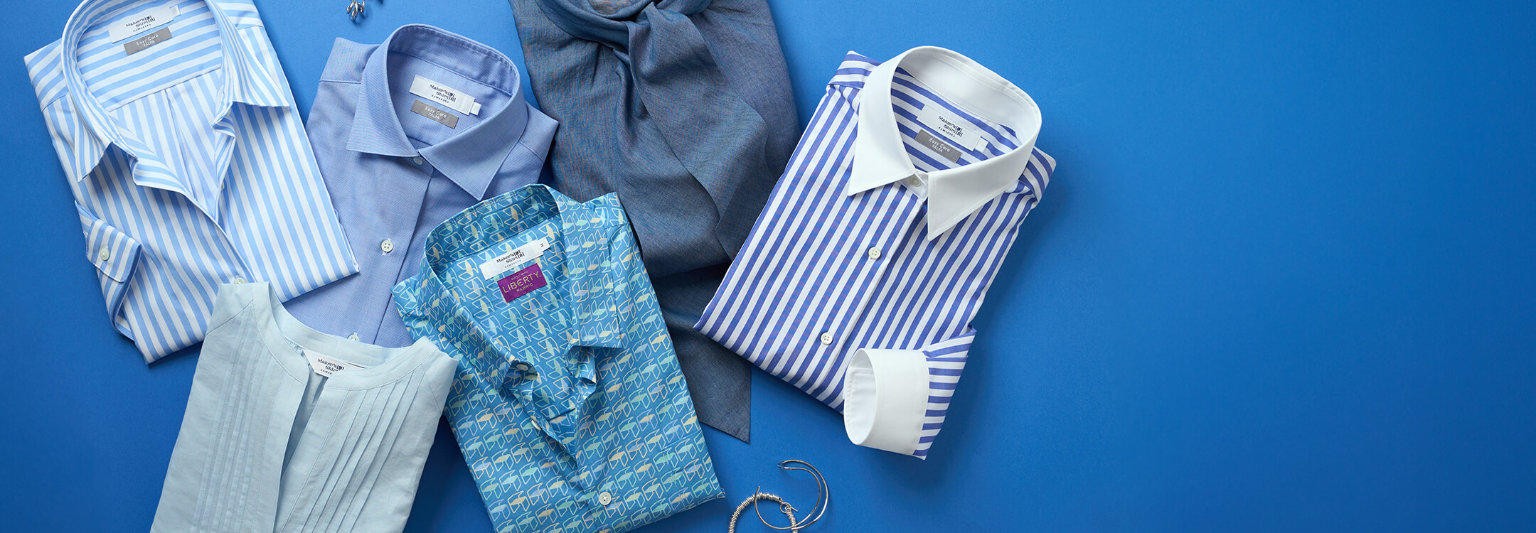 “ブルーシャツ”