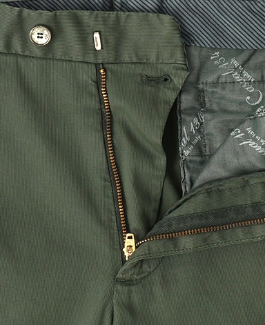 ショートパンツ