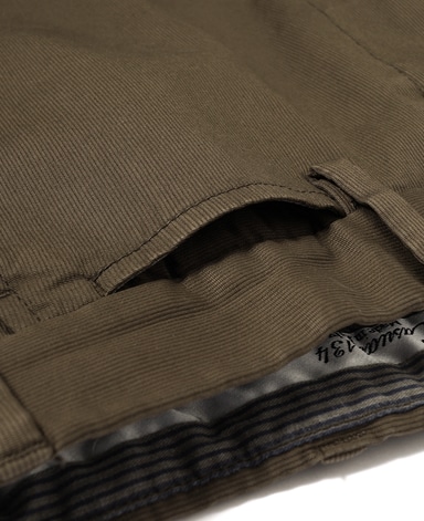 ショートパンツ