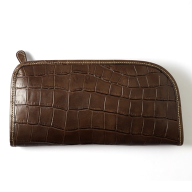 型押しクラッチバッグ