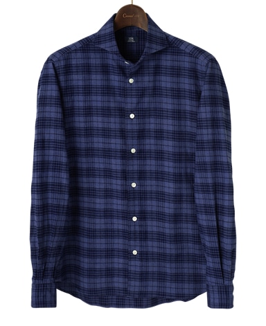 カジュアルシャツ