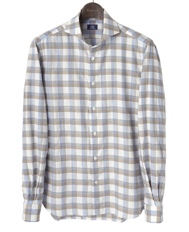 カジュアルシャツ